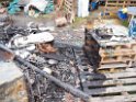Wohnwagen ausgebrannt Koeln Muelheim Muelheimer Ring Piccoloministr P043